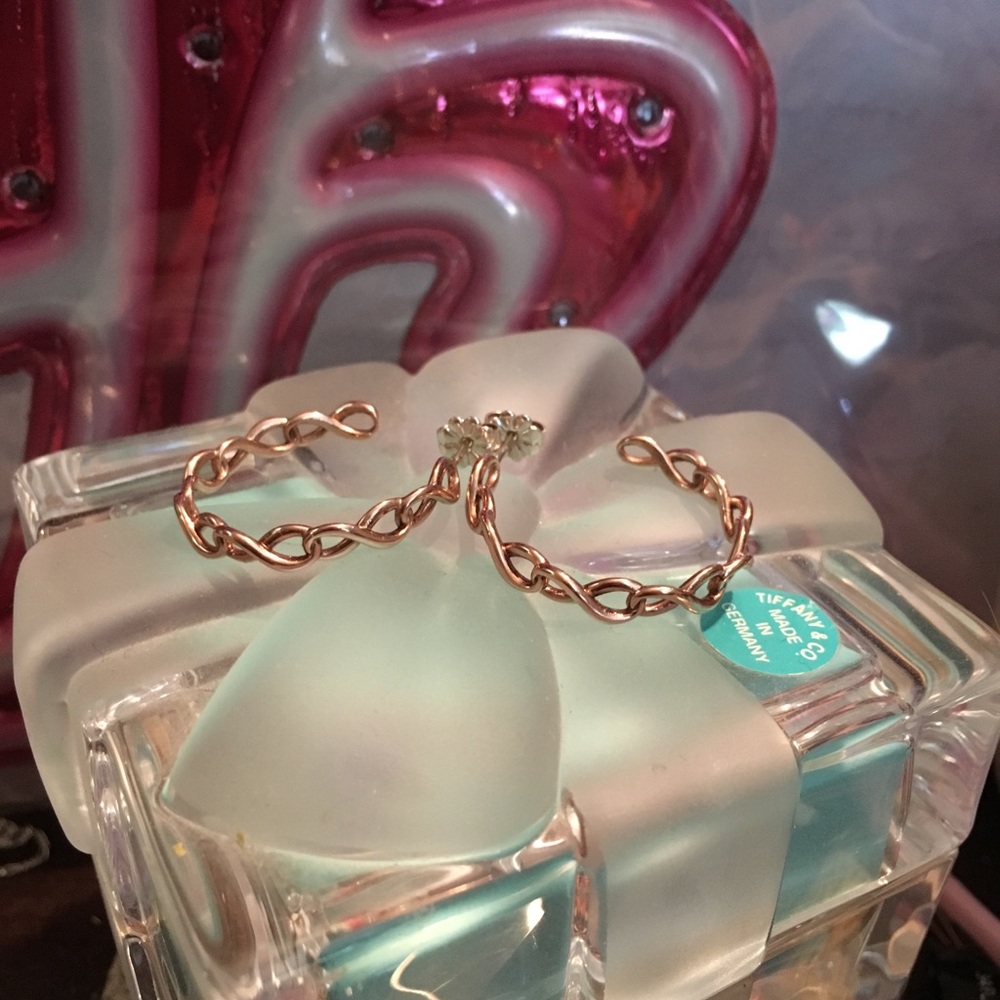 Tiffany & Co Rubedo Infinity hoop earrings RARE